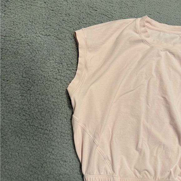lululemon Wide-Sleeve Gathered Hem T-Shirt flush pink Size 8 - Picture 4 of 9